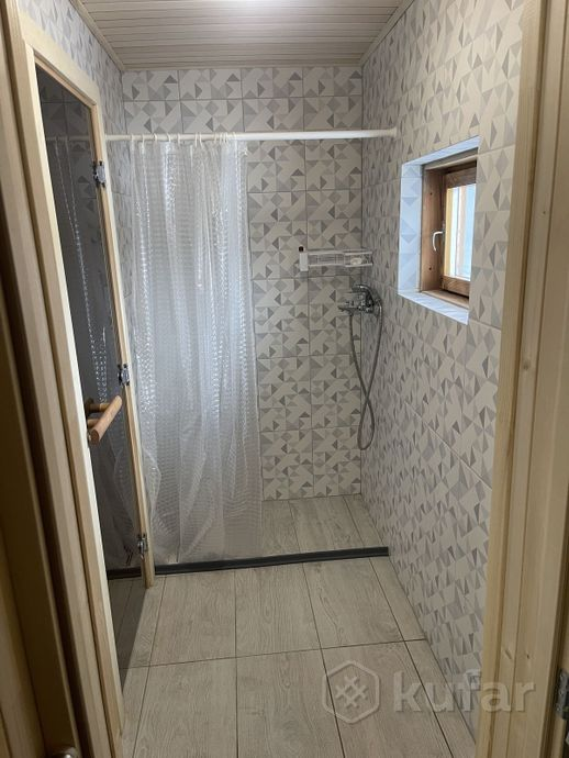 Душевая зона рядом с парной русской бани